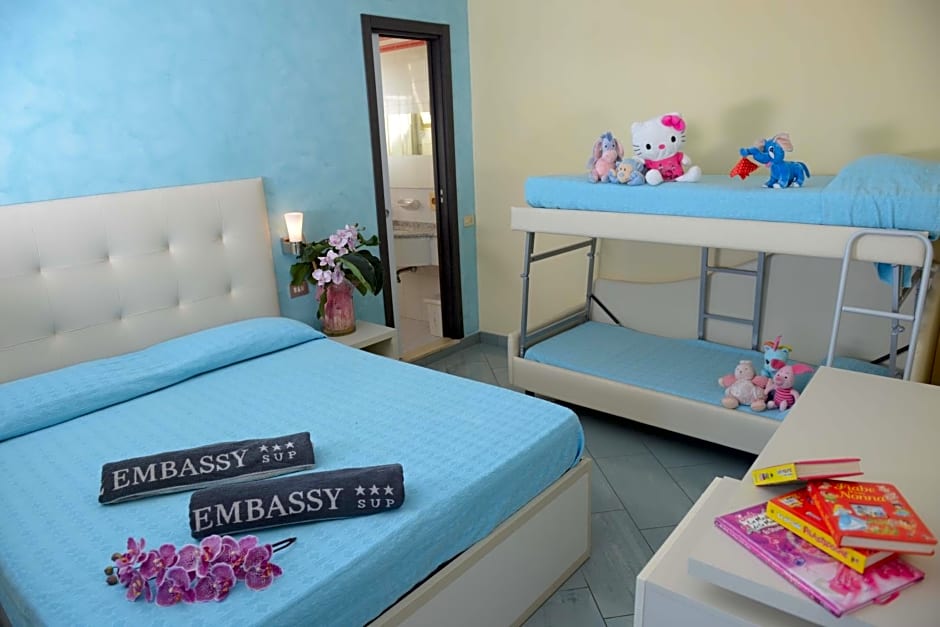 Hotel Embassy