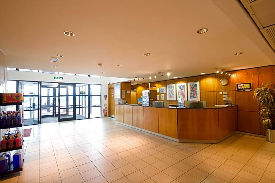 Days Inn by Wyndham Stevenage North