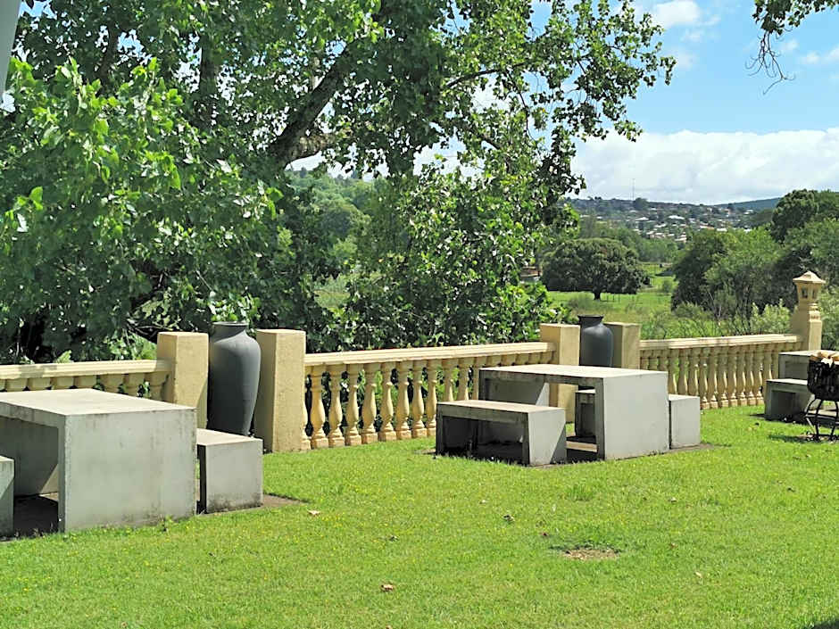 Floreat Riverside Lodge and Spa