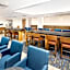 Holiday Inn Express & Suites College Park-University Area By IHG