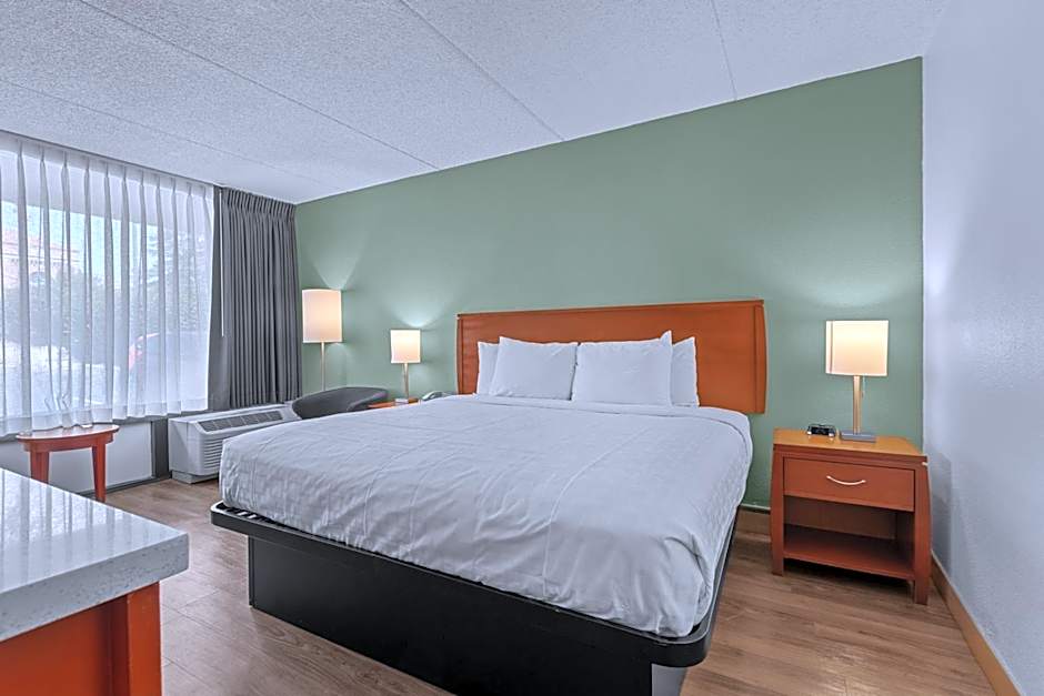 Vagabond Inn Executive Old Town