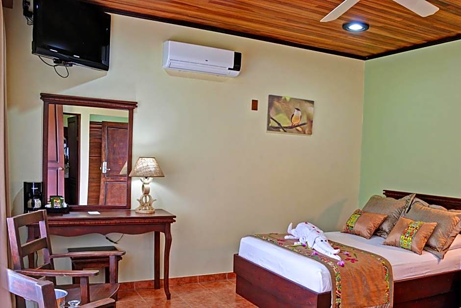 Volcano Lodge, Hotel & Thermal Experience