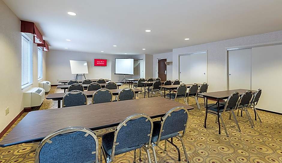 Red Roof Inn Etowah - Athens, TN