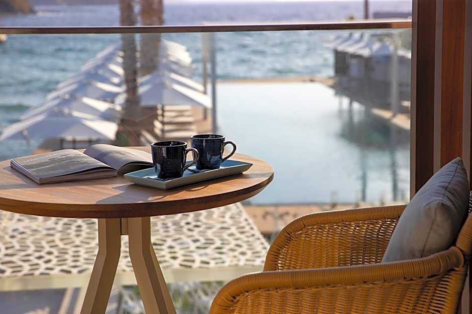 Yalikavak Marina Hotel By Social Living Collection