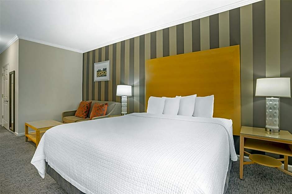 Best Western Plus Inn Dixon