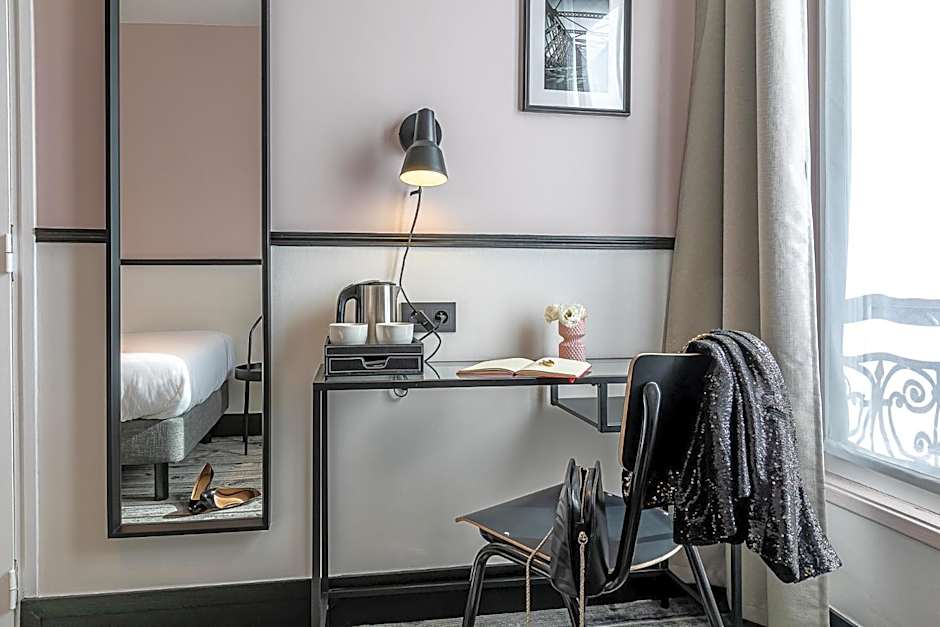 Hotel at Gare du Nord