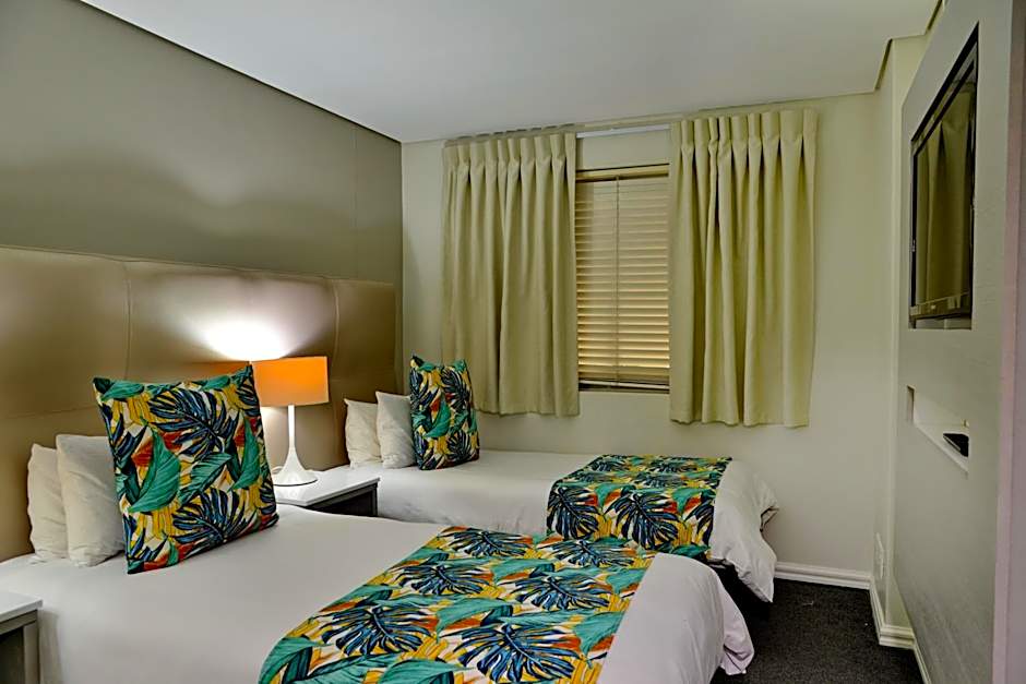 Lagoon Beach Hotel & Spa