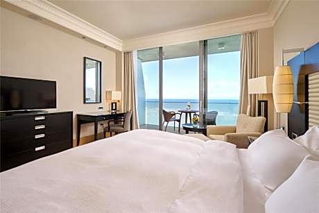 Family Room Sea View