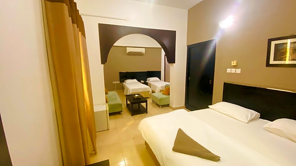 Al Multaqa Hotel