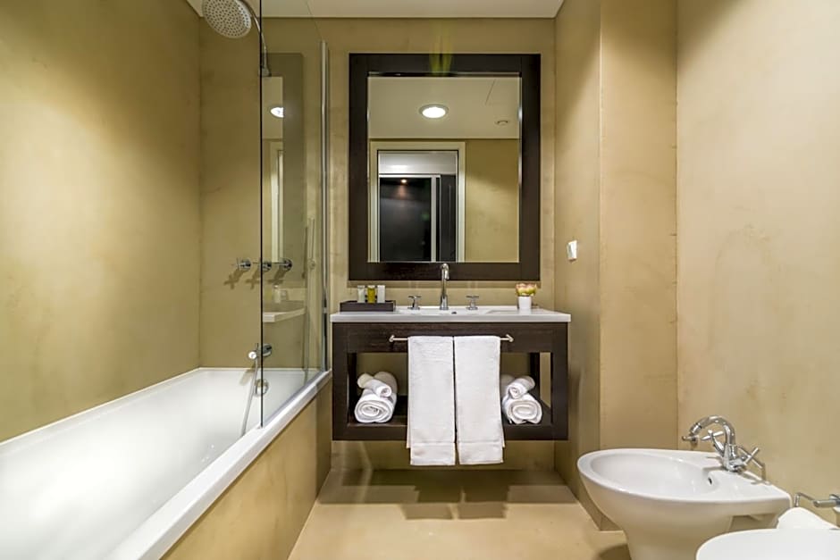 Universal Boutique Hotel