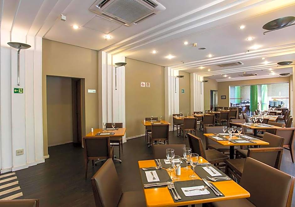 Estanplaza International