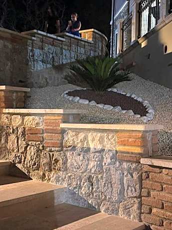 Two-Bedroom Deluxe Apartment