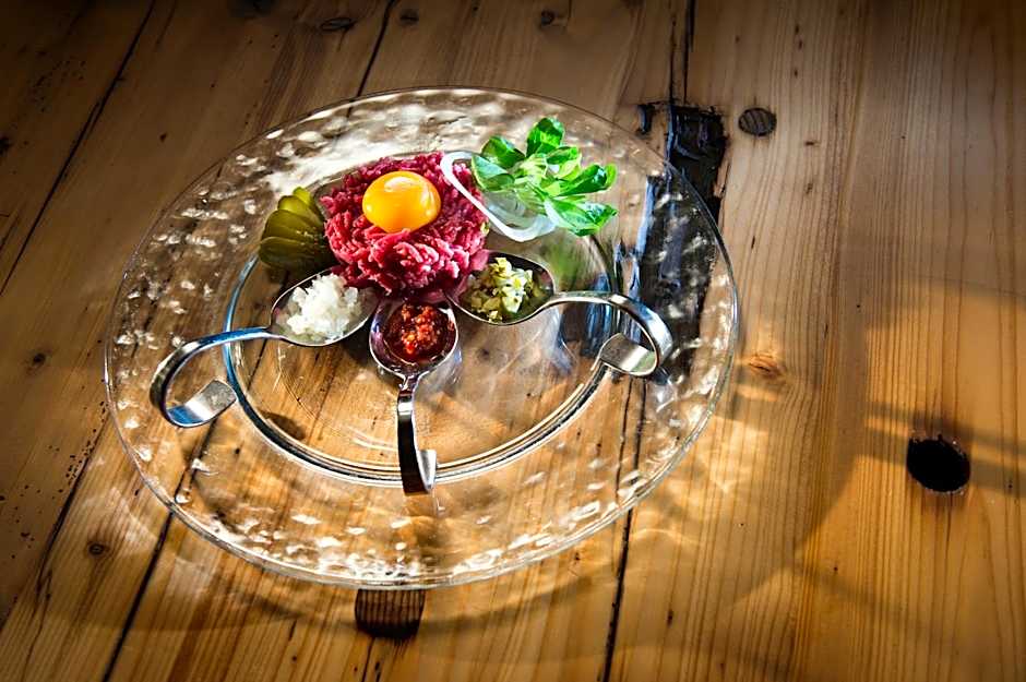 Hotel Bellaval Scuol