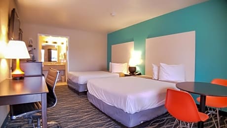 Queen Room with Two Queen Beds - Non-Smoking