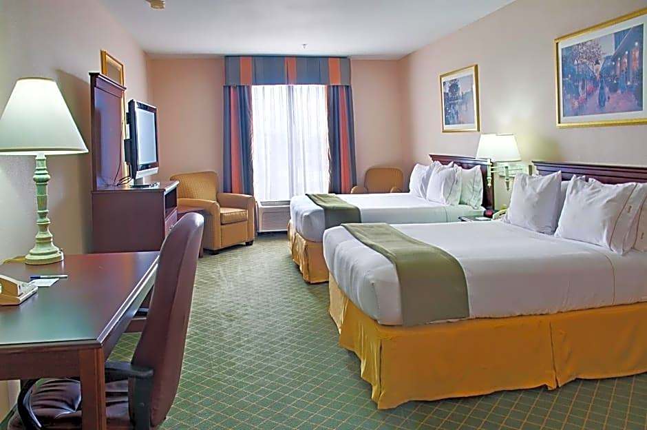 Holiday Inn Express Hotel & Suites Livingston By IHG