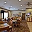Coshocton Village Inn & Suites