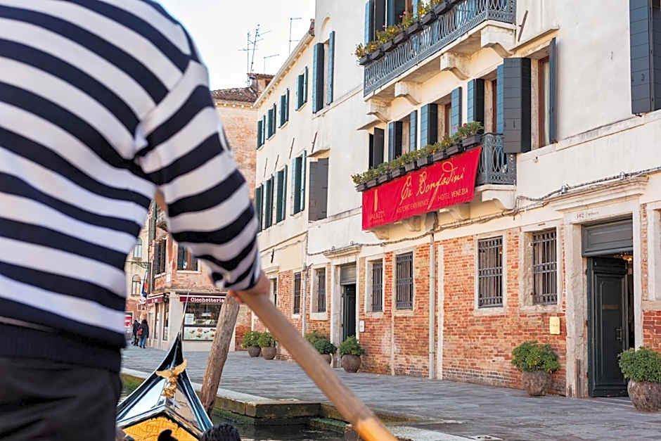 Ca' Bonfadini Historic Experience