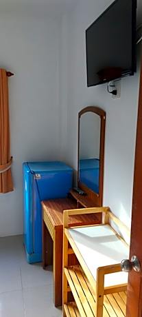 Standard Double Room with Shared Bathroom