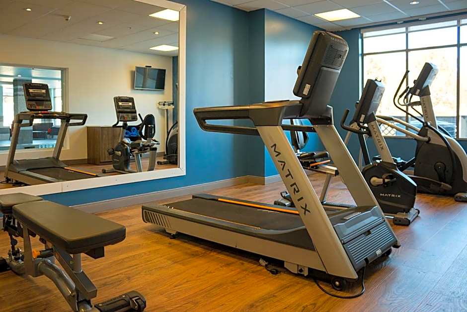 Holiday Inn Express Hotel & Suites Kingston By IHG