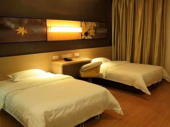 7Days Inn Chongqing Wulong City Square