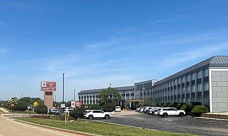 Best Western Plus Chicago Hillside
