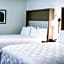 Holiday Inn & Suites St. Cloud By IHG