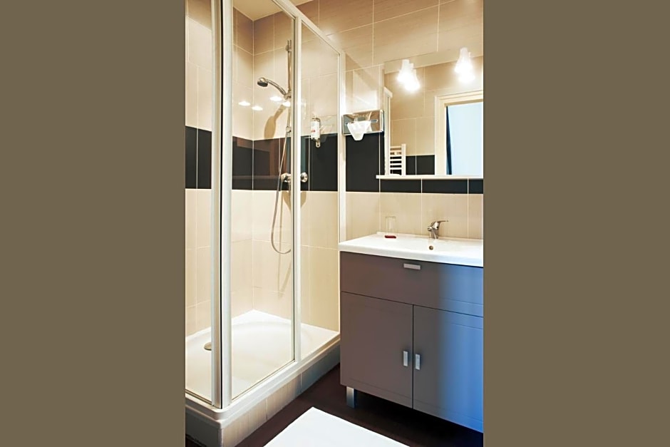 Photo 1 of 2 of Comfort Double or Twin Room with Mountain View