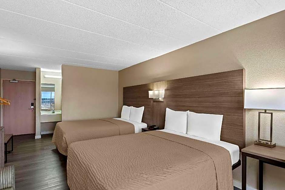 Econo Lodge Willowbrook