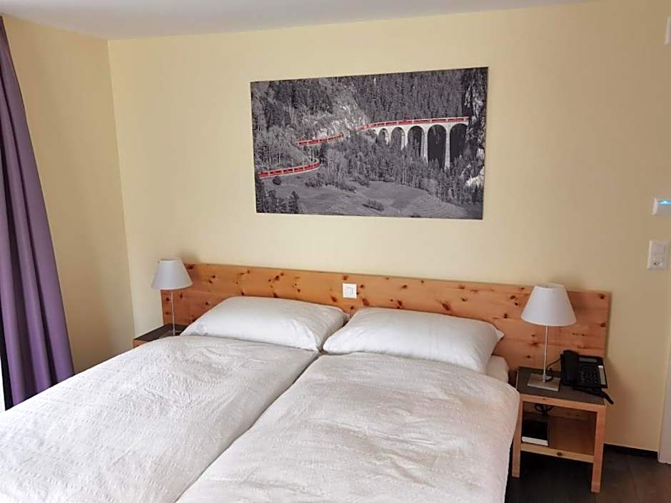 Hotel Albula & Julier