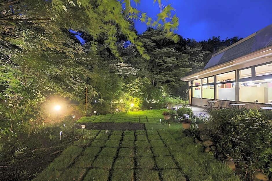 Yufuin Bessou Shikisai Hotel