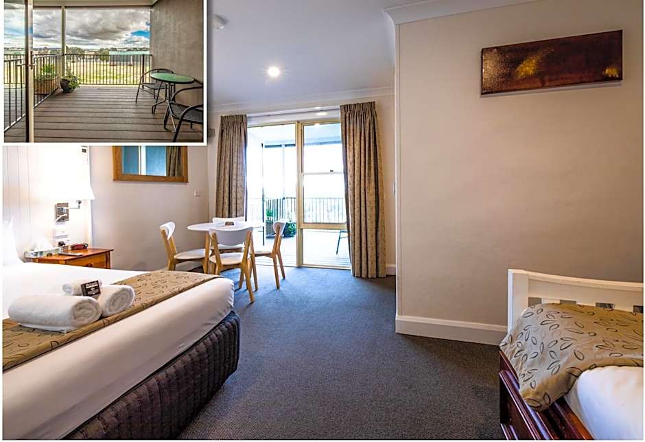 Bathurst Gold Panner