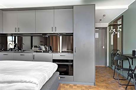 Family Room with Three Single Beds