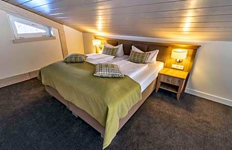 Junior Suite with Mountain View