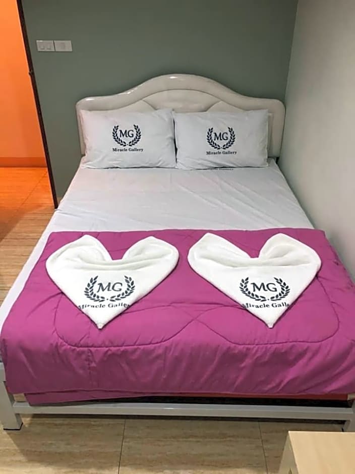 Miracle Gallery Hotel