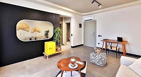Luff Suites