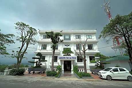 LAKESIDE DAILAI HOTEL