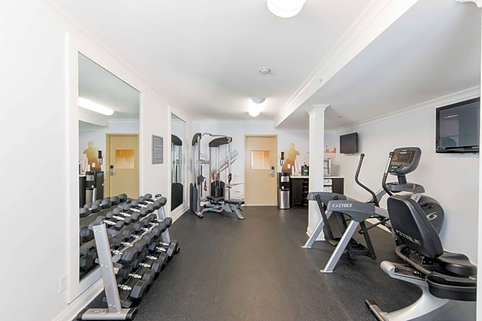 Best Western Plus Manhattan Beach Hotel