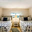 Beach Palms- Unit 102