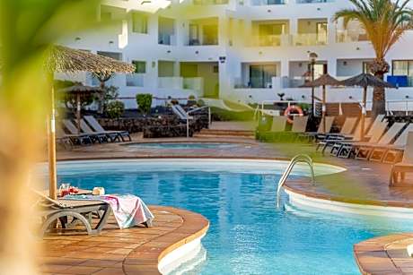 Apartamentos Galeon Playa