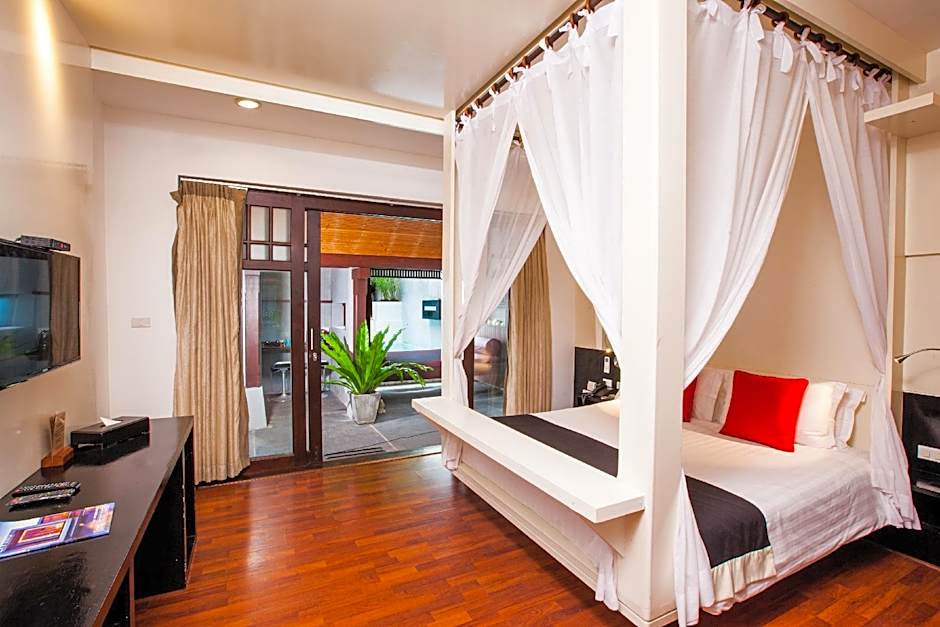 Pao Jin Poon Pool Villa