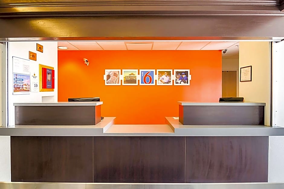 Motel 6-Wheatland, WY