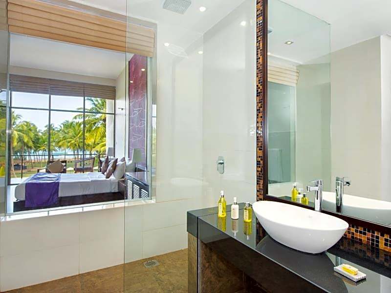 Taprobana Wadduwa by Asia Leisure