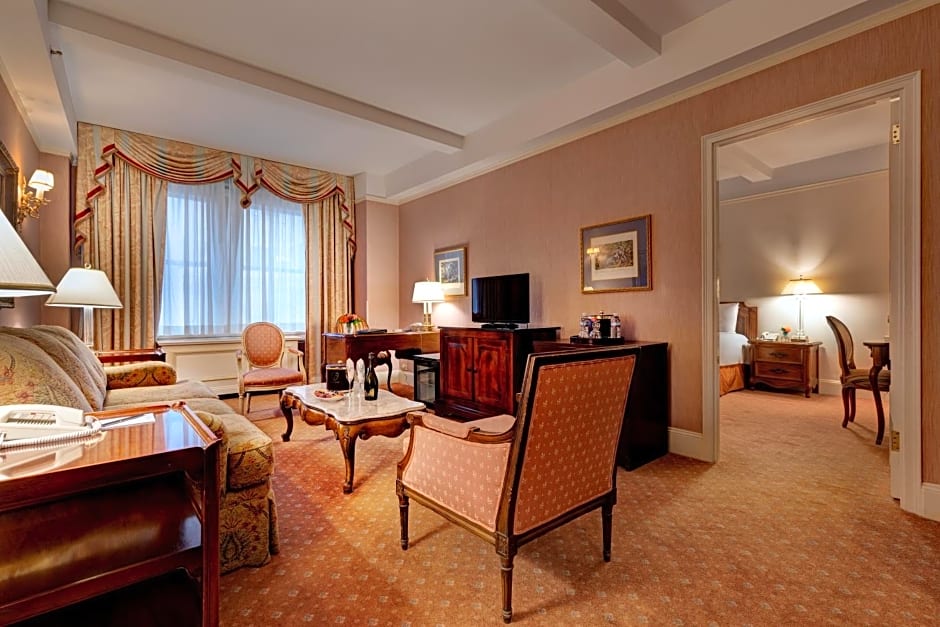 Hotel Elysee by Library Hotel Collection