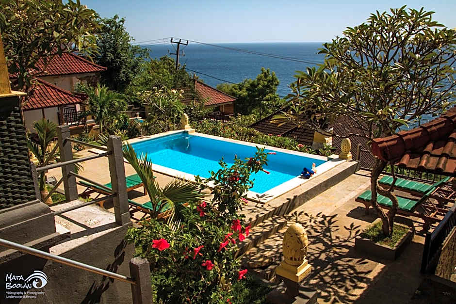 Beten Waru Bungalow and Restaurant