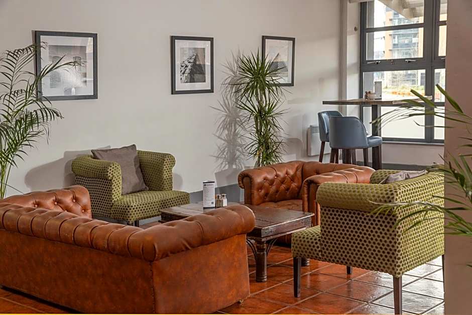 Sheffield Metropolitan Hotel by Belvilla