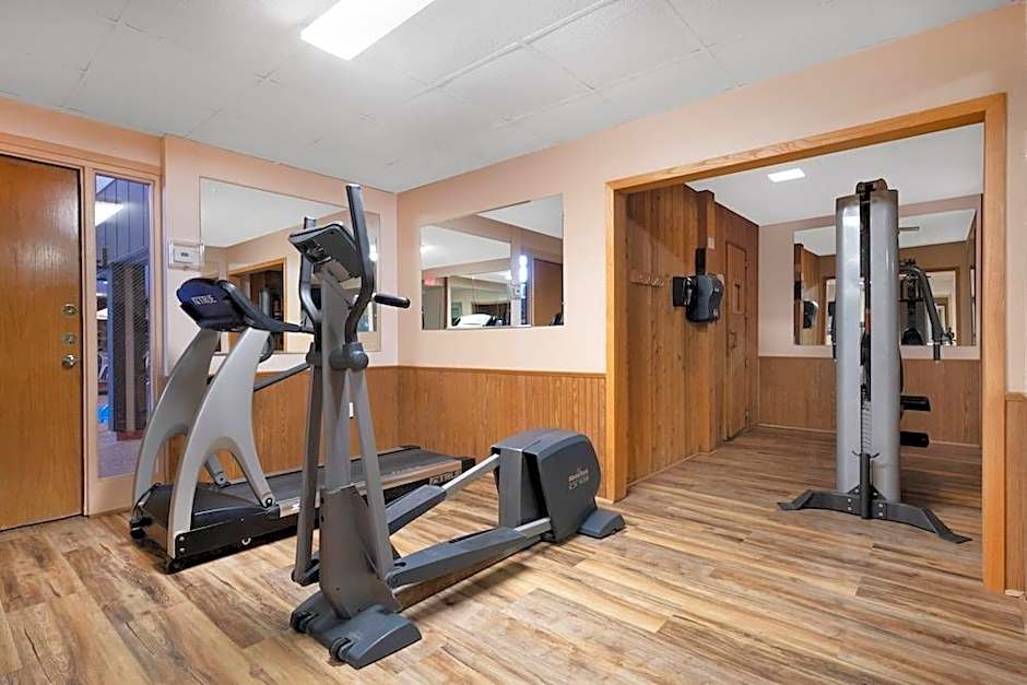 Albert Lea Inn and Suites