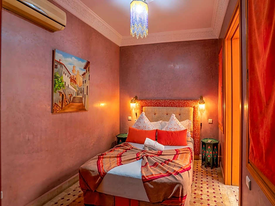 Riad Majdoulina chez JIJI