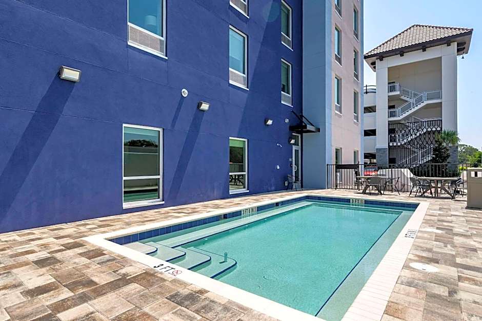 Comfort Inn & Suites New Port Richey Downtown District