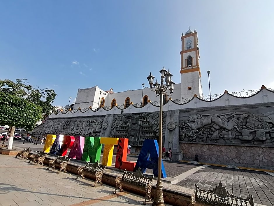 Don Luis Hostal - Sucursal Galeana - Tecolutla