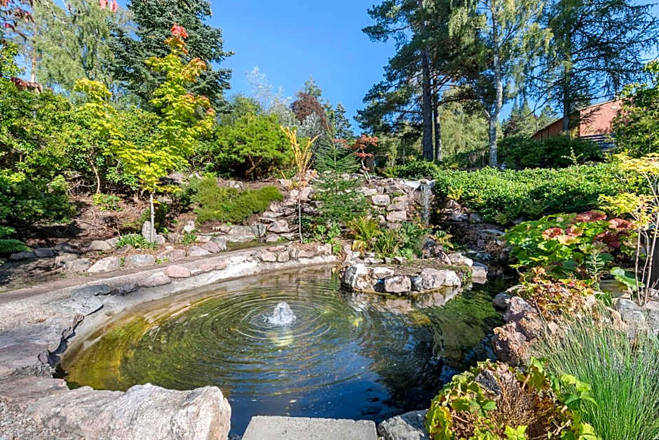 The Lodges at Craigendarroch Country Club